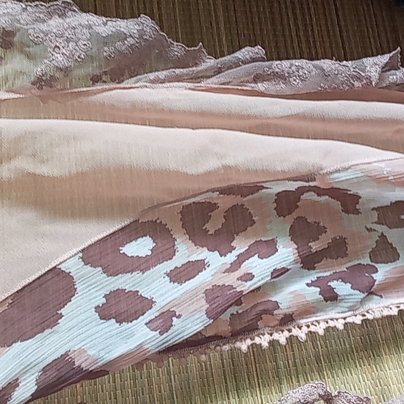 Scarf wrap top to toe - Picture 5 of 5